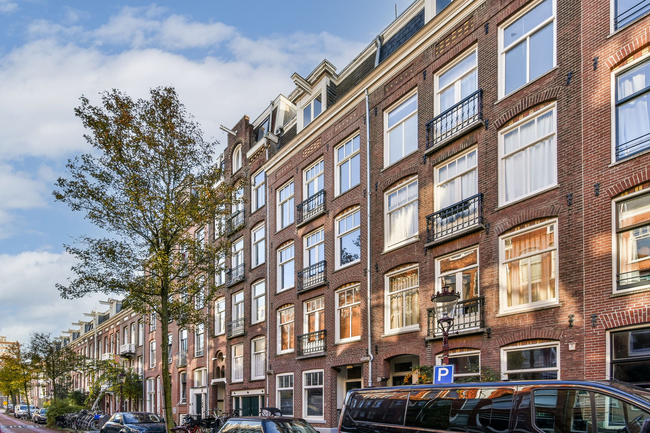 Photo 27 of Brederodestraat 21-3