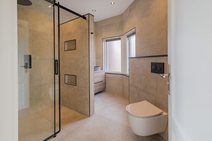 Photo 25 of Houtmanstraat 35