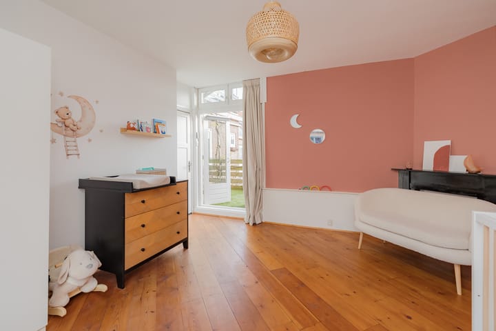 Photo 33 of Houtmanstraat 35