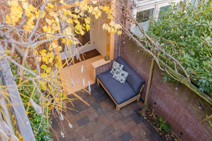 Photo 38 of Houtmanstraat 35