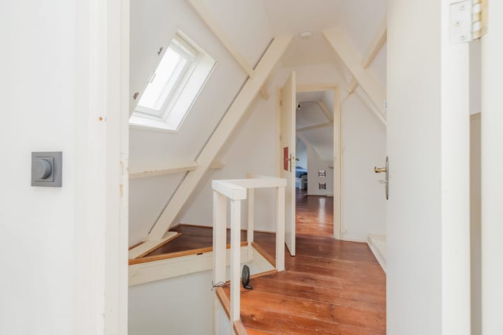 Photo 51 of Houtmanstraat 35