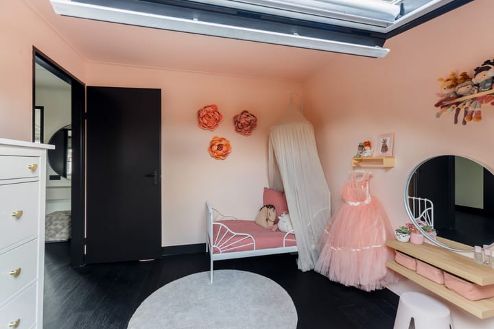 Photo 30 of Middelweg 44