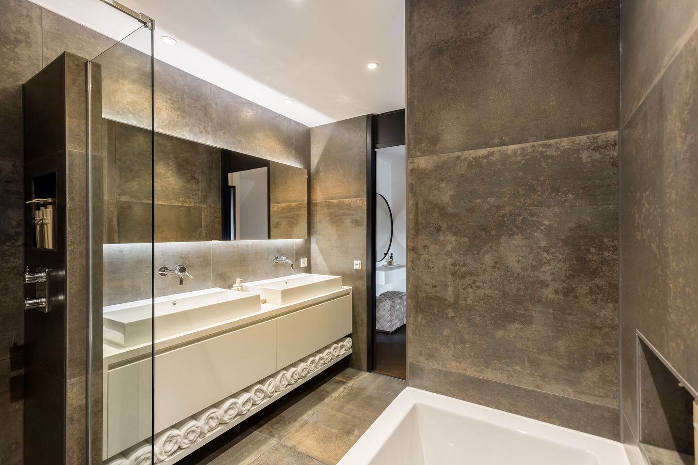 Foto 35 van Middelweg 44