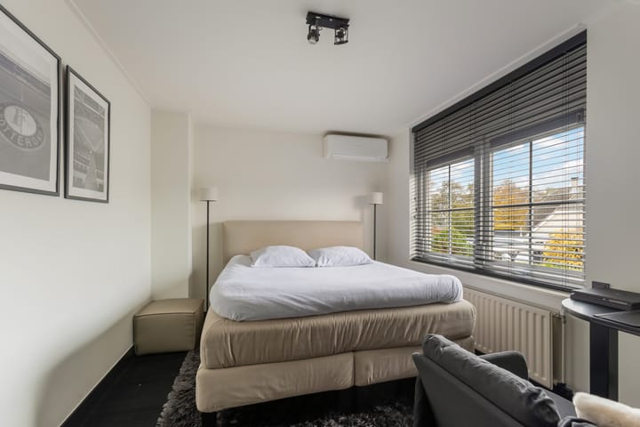 Photo 38 of Middelweg 44