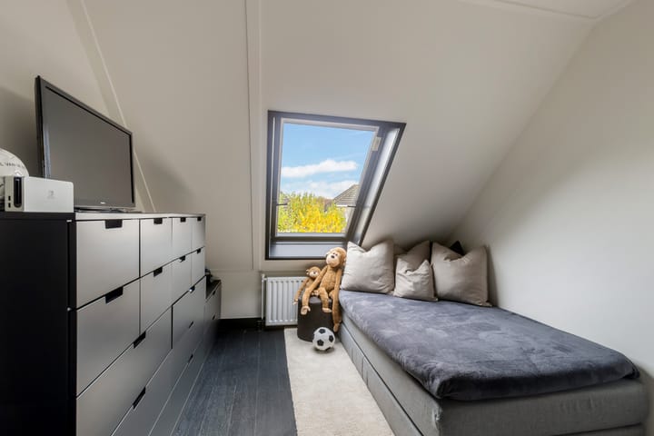 Photo 39 of Middelweg 44