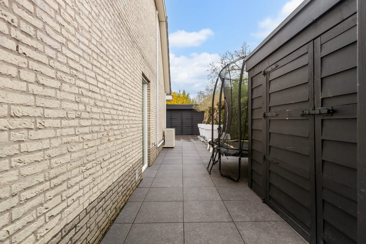 Photo 52 of Middelweg 44