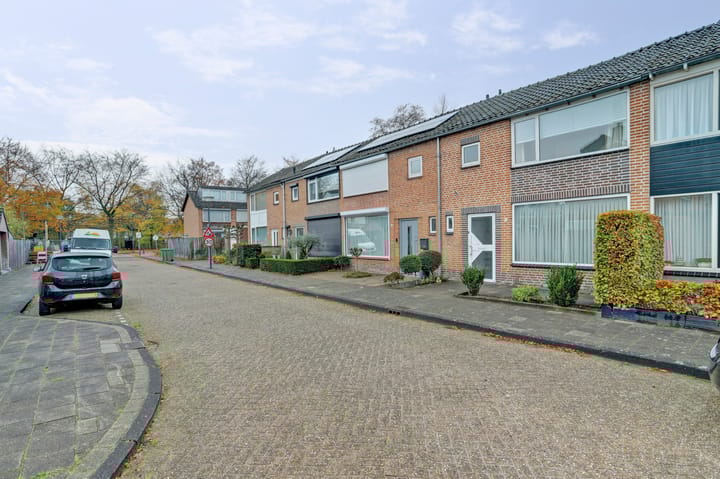 Foto 26 van Ranonkelstraat 8