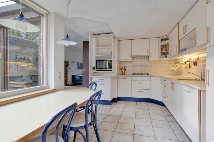 Photo 18 of De Bourbonstraat 9