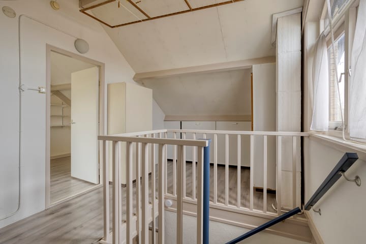 Photo 30 of De Bourbonstraat 9