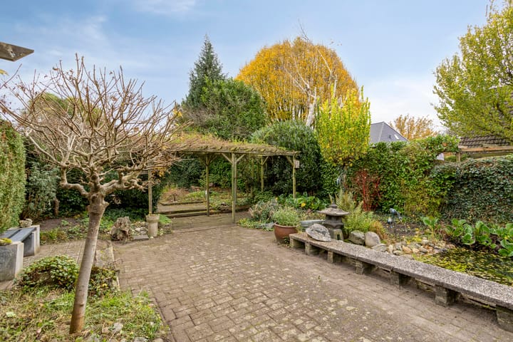 Photo 39 of De Bourbonstraat 9