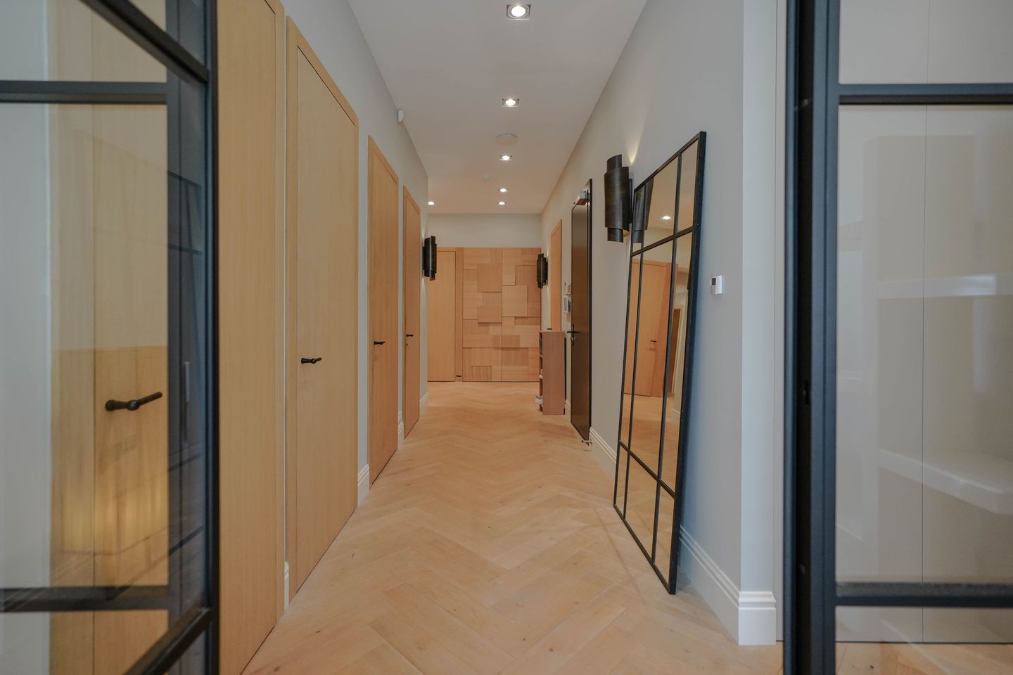 Foto 10 van Surinamestraat 49