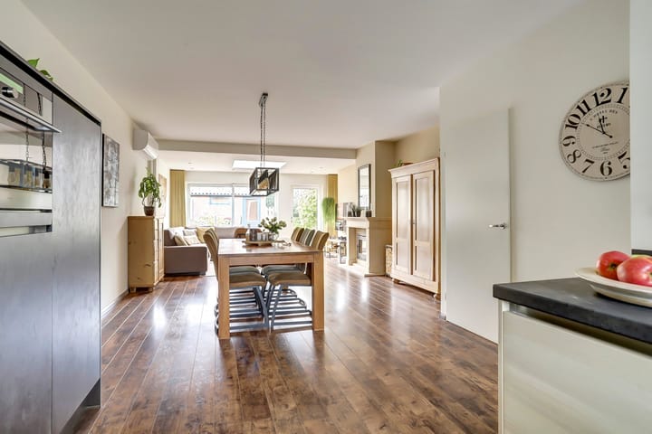 Photo 8 of Sint Maartensloop 86