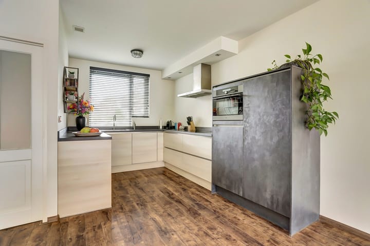 Photo 9 of Sint Maartensloop 86