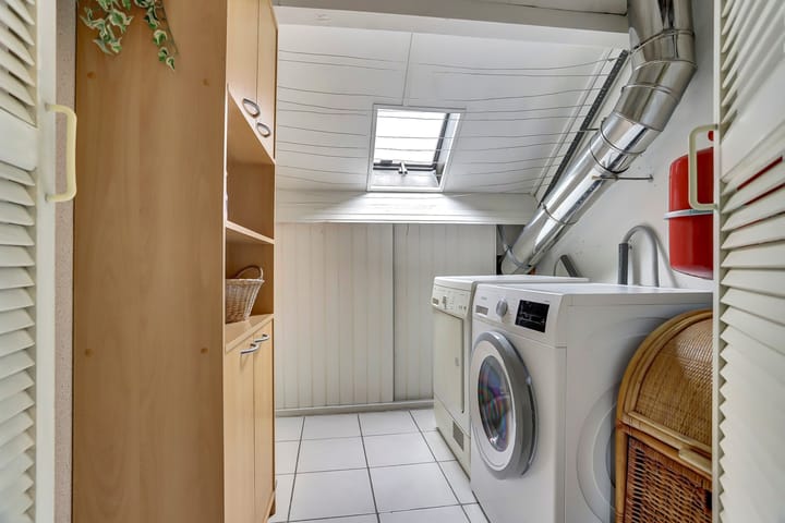 Photo 24 of Sint Maartensloop 86