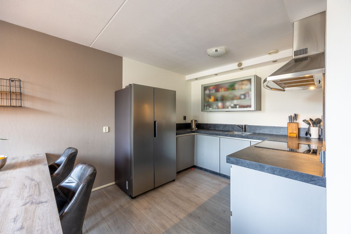 Foto 19 van Leeuwstraat 34