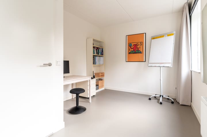 Photo 33 of Sprenglaar 108