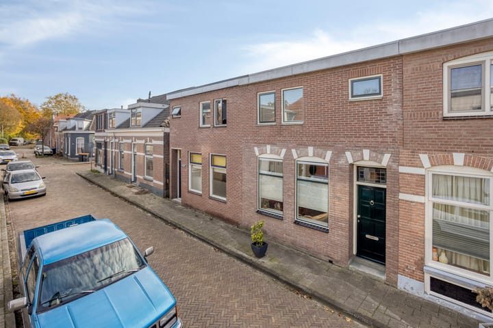 Foto 27 van Spoorstraat 26