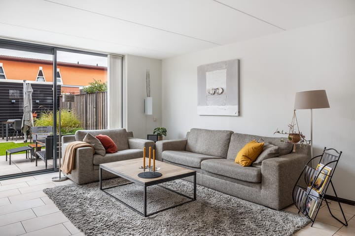 Photo 9 of Agnes Bartoutslaan 58