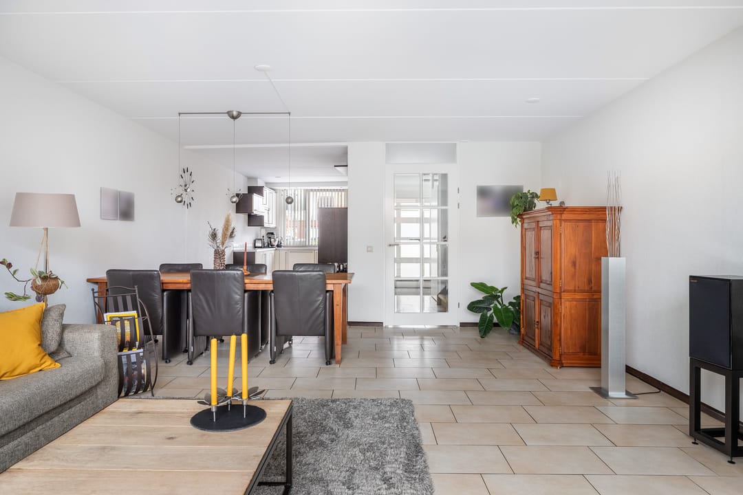 Foto 11 van Agnes Bartoutslaan 58