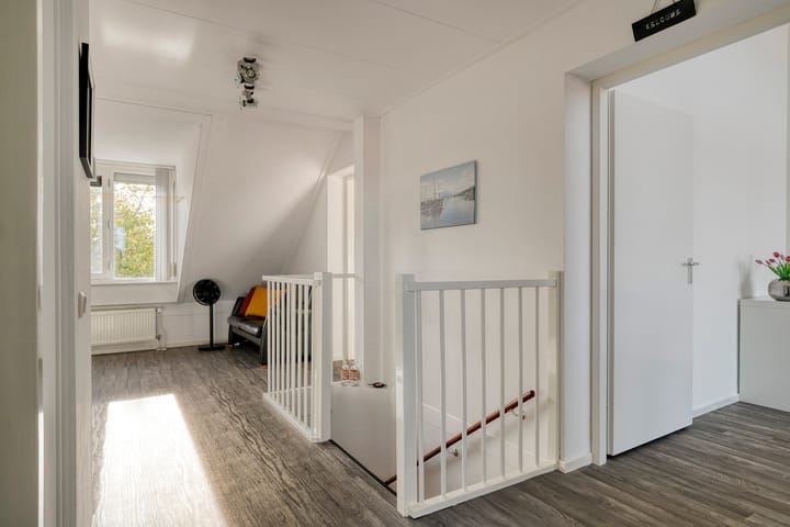 Photo 24 of Agnes Bartoutslaan 58