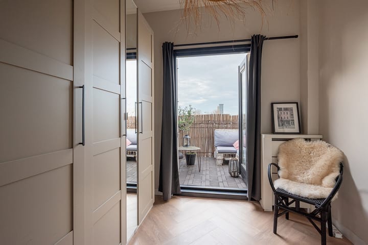 Photo 16 of Marjoleinpad 70