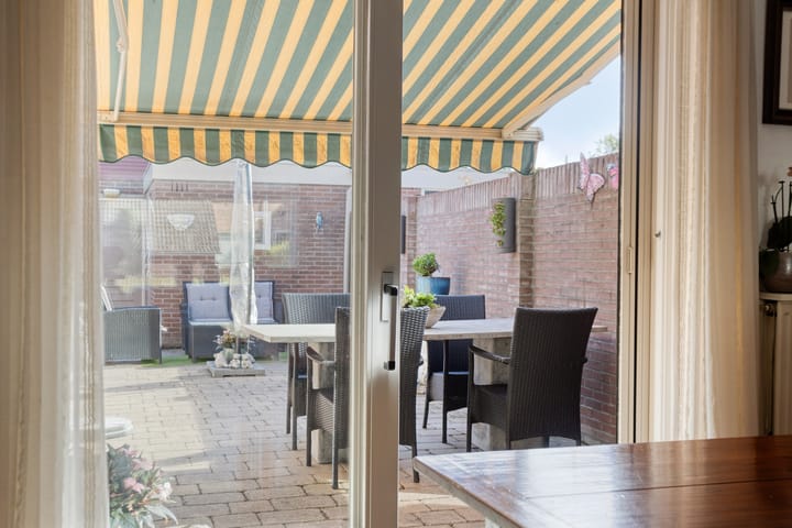 Photo 16 of Waterrad 82