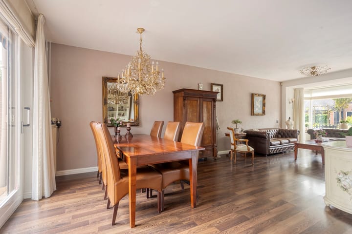 Photo 17 of Waterrad 82