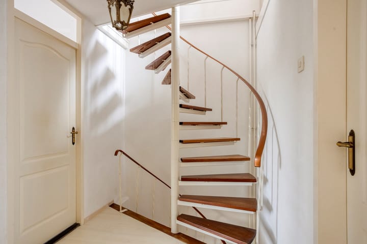 Photo 23 of Waterrad 82