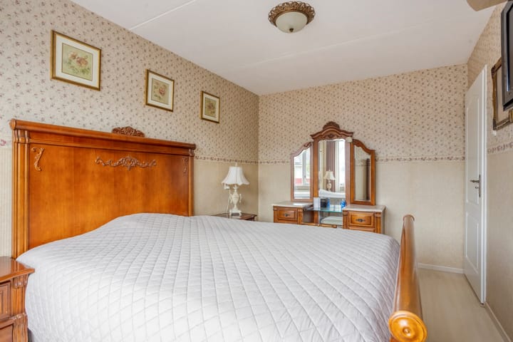 Photo 26 of Waterrad 82