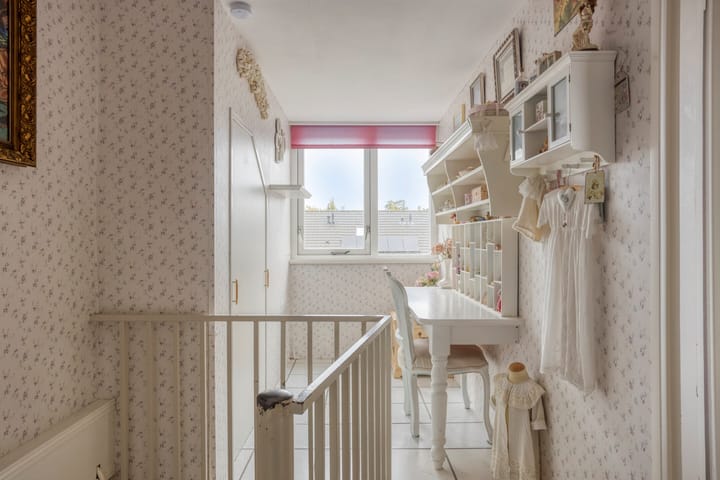 Photo 35 of Waterrad 82