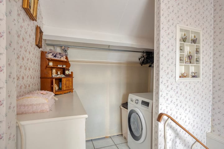 Photo 36 of Waterrad 82