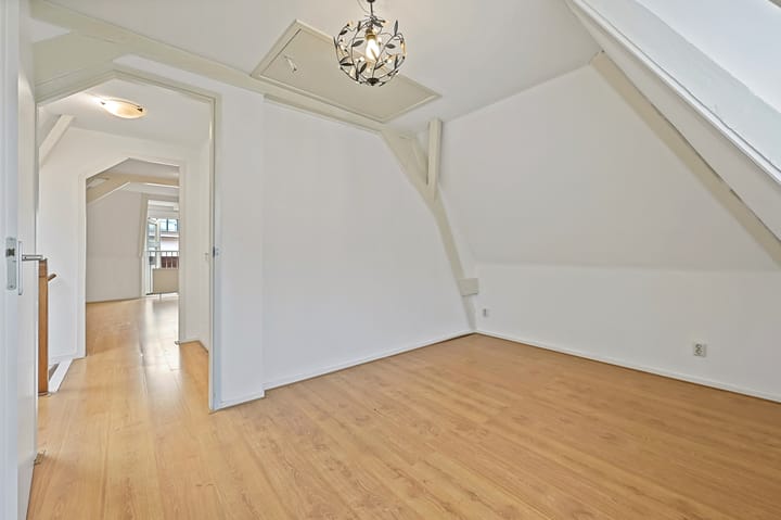 Foto 19 van Schoolstraat 12-A