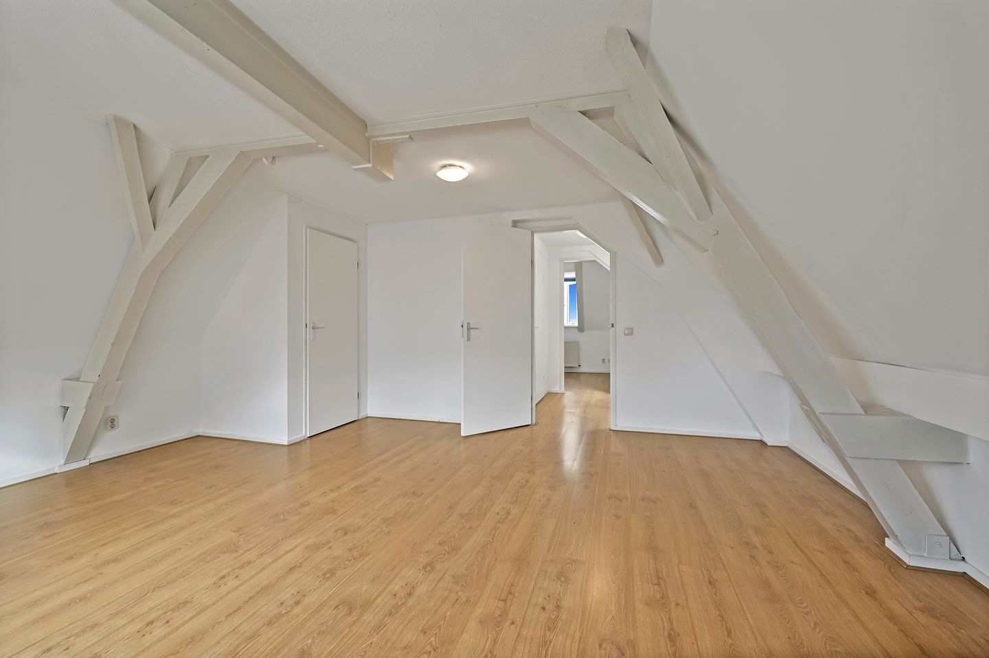 Photo 25 of Schoolstraat 12-A