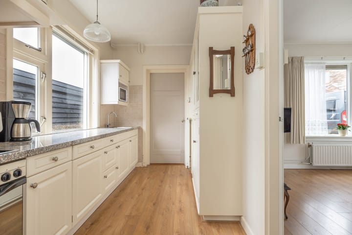 Foto 5 van Mr. Harm Smeengestraat 19