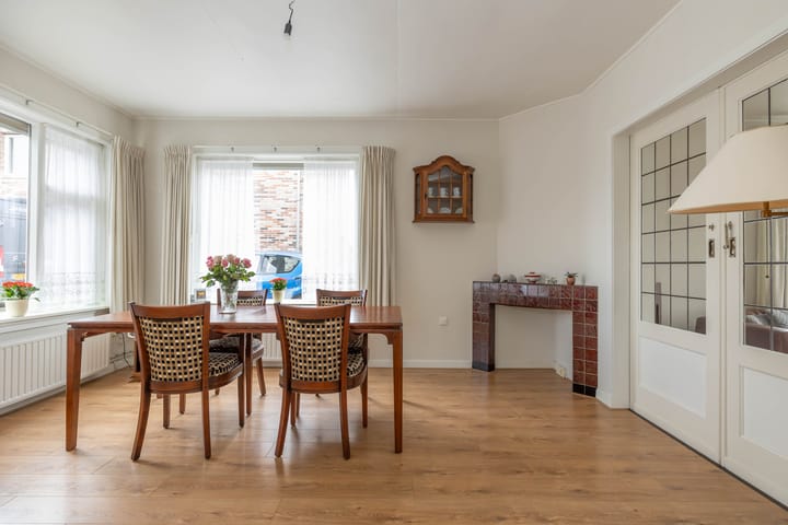 Foto 16 van Mr. Harm Smeengestraat 19