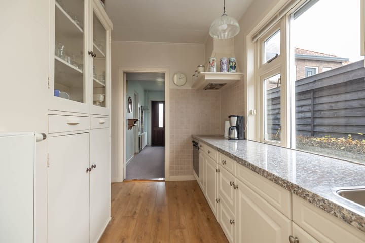 Foto 20 van Mr. Harm Smeengestraat 19