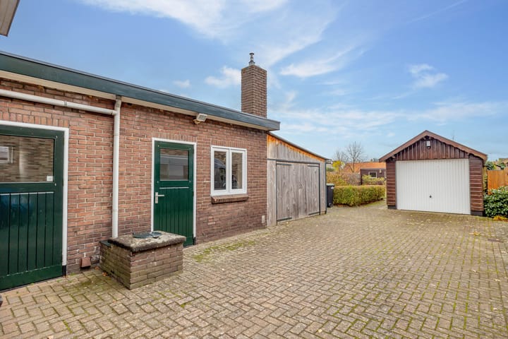 Foto 42 van Mr. Harm Smeengestraat 19