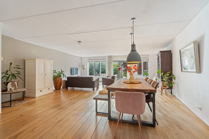 Photo 2 of Kersenplukkerserf 17