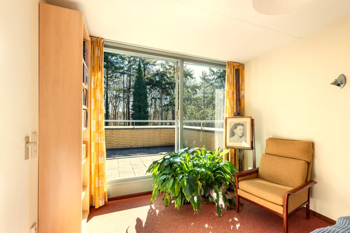 Photo 34 of Surinamelaan 17-C