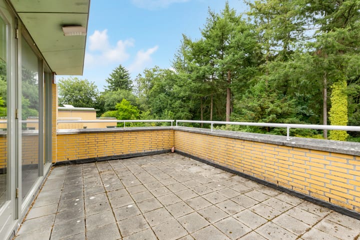 Photo 35 of Surinamelaan 17-C