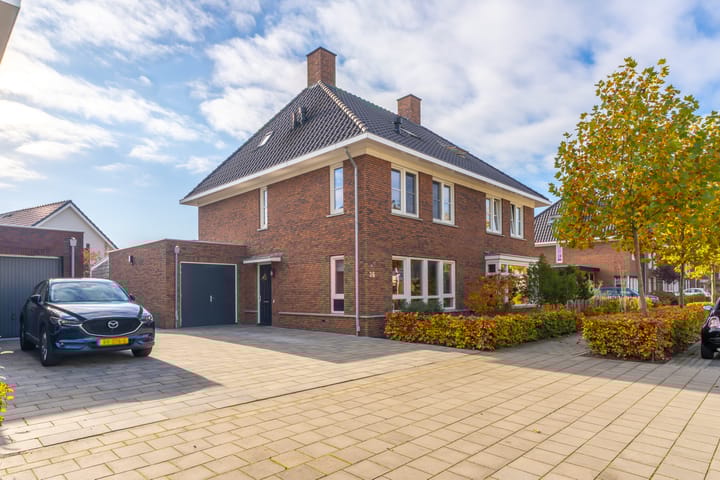 Photo 2 of Prof dr J E Bogaerslaan 36