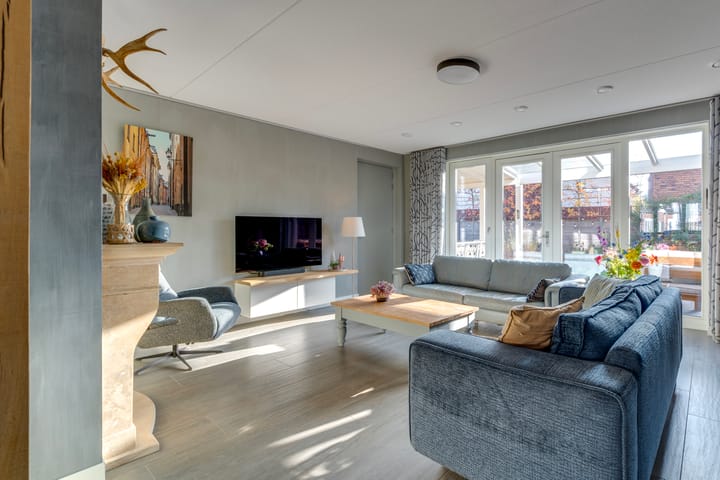 Photo 3 of Prof dr J E Bogaerslaan 36