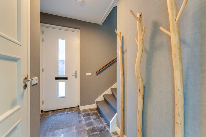 Photo 26 of Prof dr J E Bogaerslaan 36