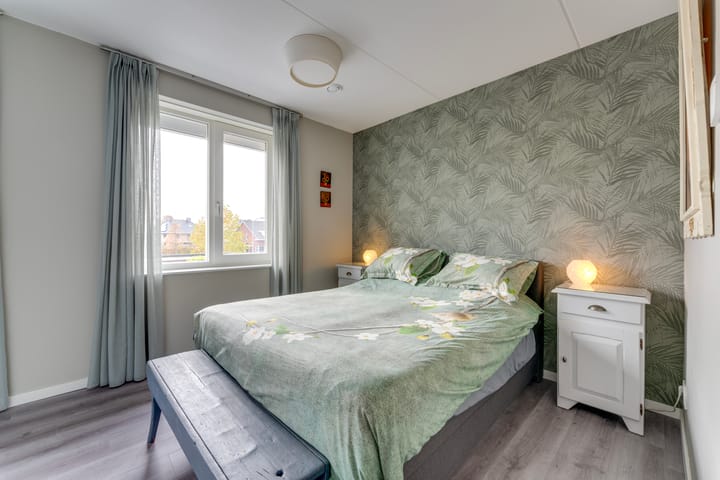 Photo 30 of Prof dr J E Bogaerslaan 36