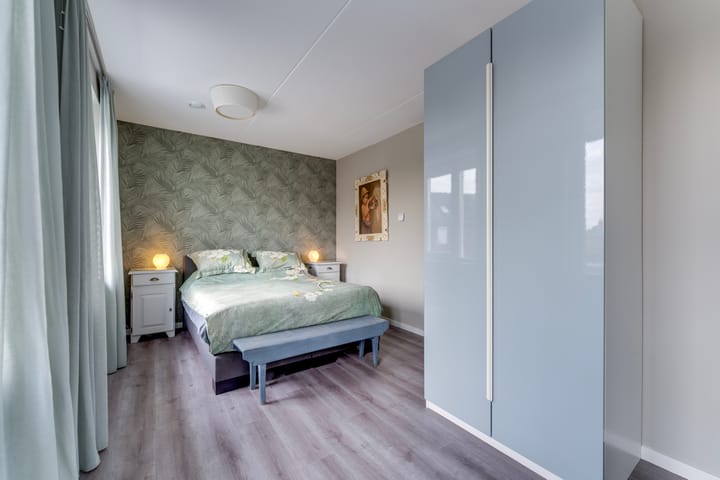 Photo 31 of Prof dr J E Bogaerslaan 36