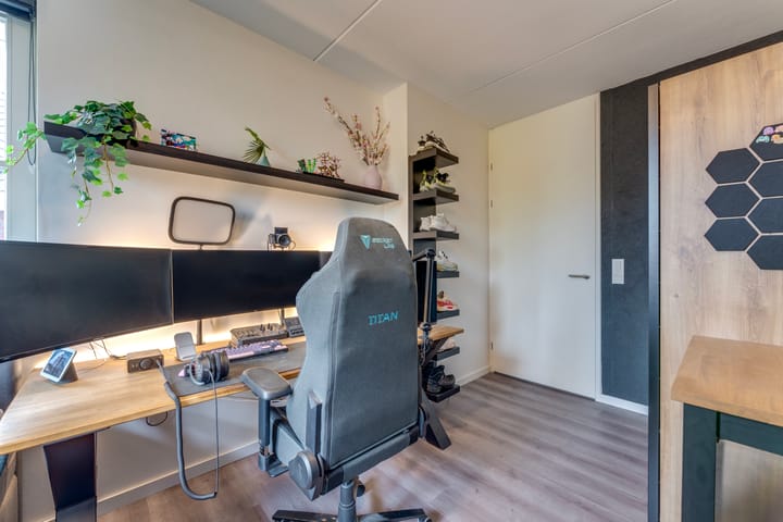 Photo 36 of Prof dr J E Bogaerslaan 36