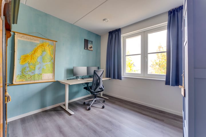 Photo 37 of Prof dr J E Bogaerslaan 36