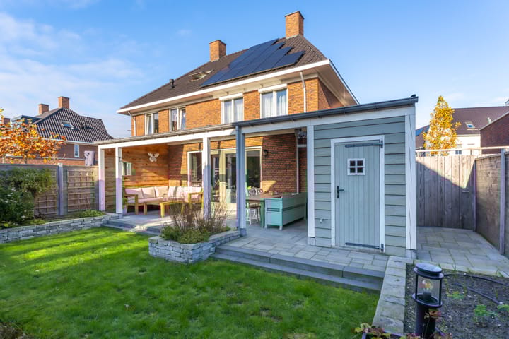 Photo 66 of Prof dr J E Bogaerslaan 36