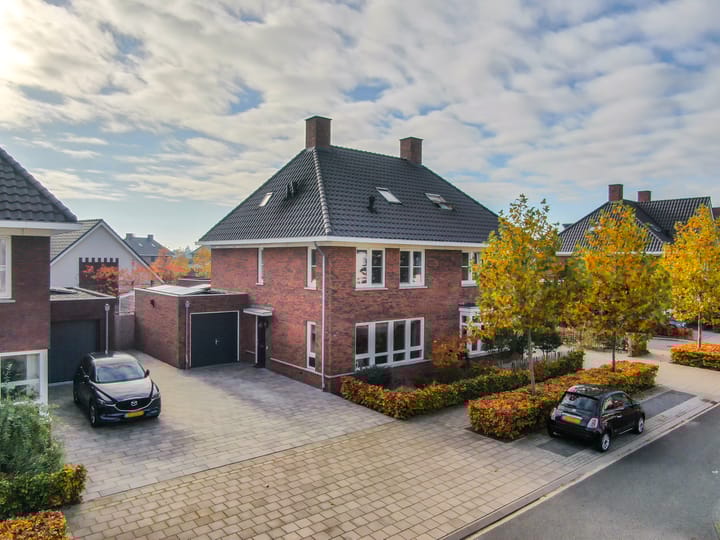 Photo 52 of Prof dr J E Bogaerslaan 36