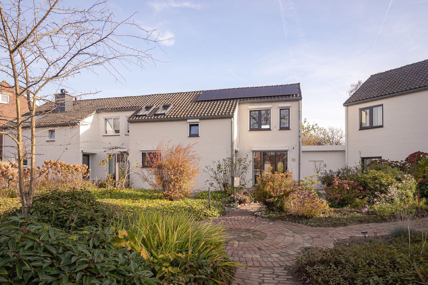 Photo 1 of Meidoorn 98